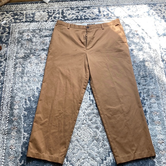 Dockers 38x32 Chino - Picture 1 of 3